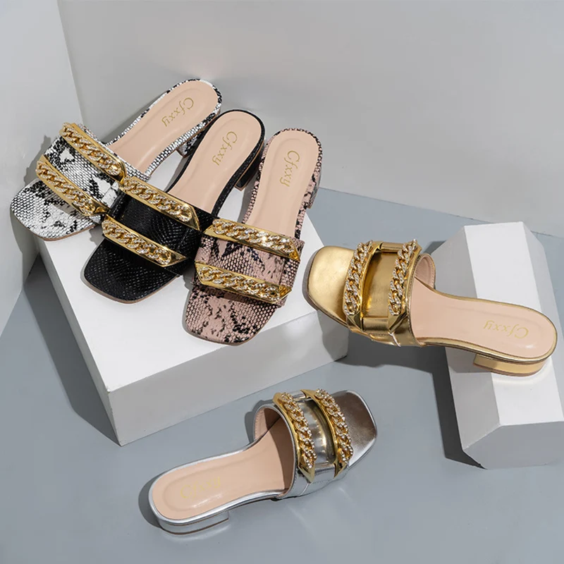 

Женские сланцы на низком каблуке, повседневные уличные сандалии, женские туфли-лодочки, квадратный носок, металлическая цепочка, женская обувь, Тапочки, 2022