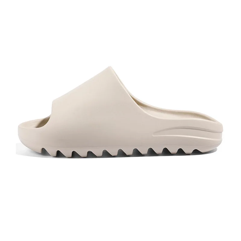 

soft slippers luxury man clapper 2021 summer fashion eva slippers Thick bottom slide beach sandal man house man slippers