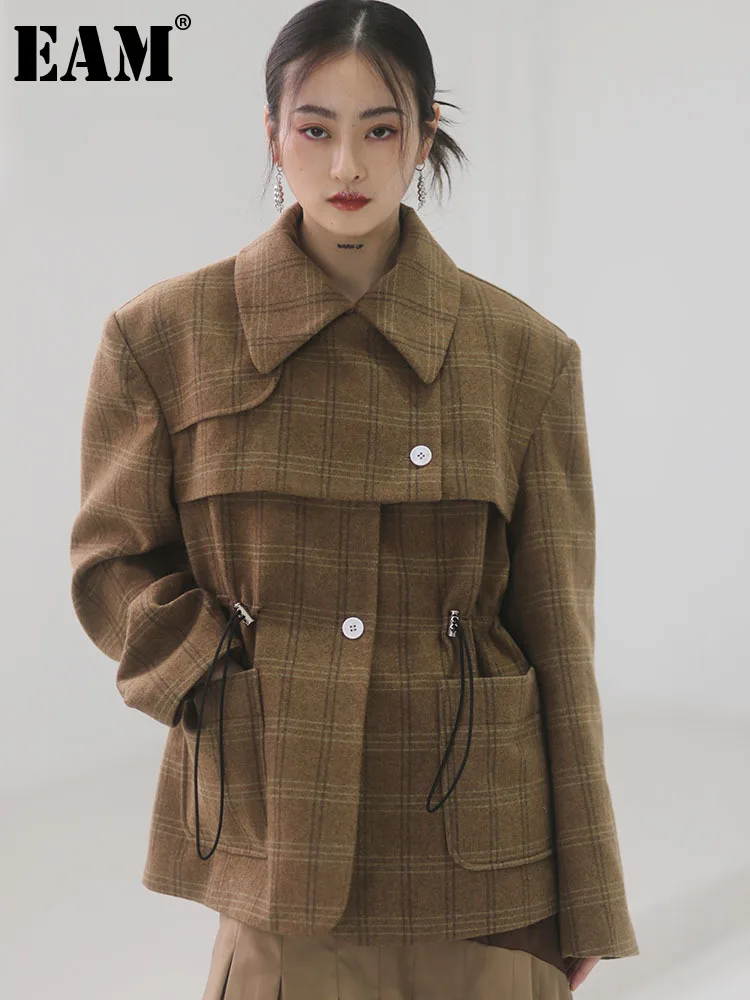 

[EAM] Loose Fit Khaki Plaid Drawstring Big Size Woolen Coat Parkas New Long Sleeve Women Fashion Tide Autumn Winter 2023 1DF3361