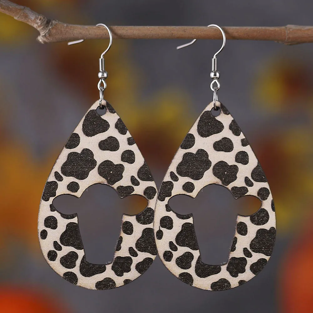 

Western Cow Pattern Earrings Simple Hollow Butterfly Cow Head Western Cowboy Leopard Pattern Double sided Wooden Earrings