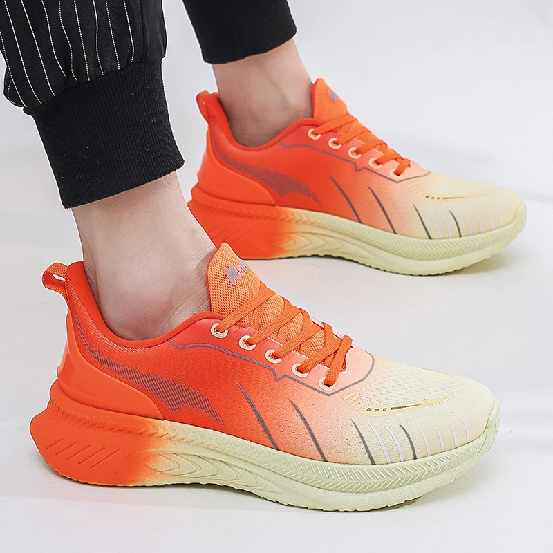 New Outdoor Waterproof Men's Running Shoes Sweat-absorbing Odor-proof Mesh Lined Sneakers Soft flexible Male sports shoes 35-44