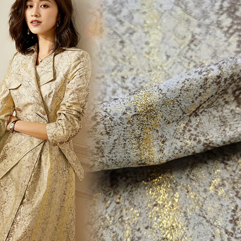 

100x140cm Gold Silk Python Pattern Yarn-dyed Jacquard Trench Coat Fabric Stiff Skirt Dress Brocade Fashion Designer Sewing Cloth
