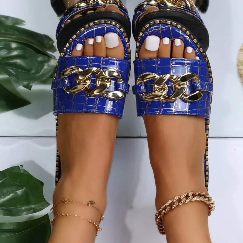 Women's Slippers 2022 Summer Classic Flat Bottom Metal Chain Design Flip Flops Outdoor Leisure Beach Open Toe Roman Flip Flops 6