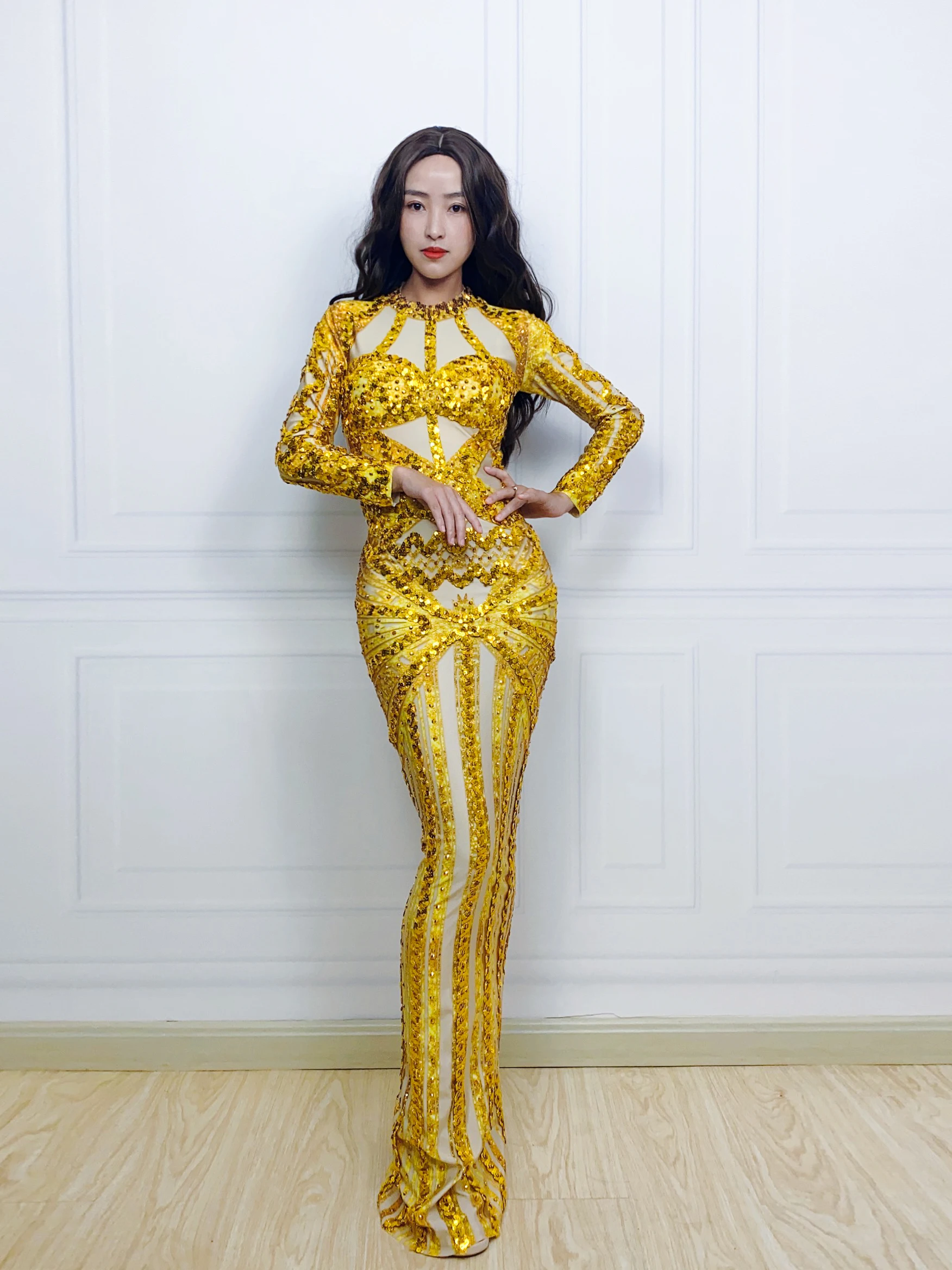 

Золотая Соблазнительная Клубная приставка для диджея, для выступлений, певицы, танцезолотая Соблазнительная деталь для ночного клуба, для гостей диджея