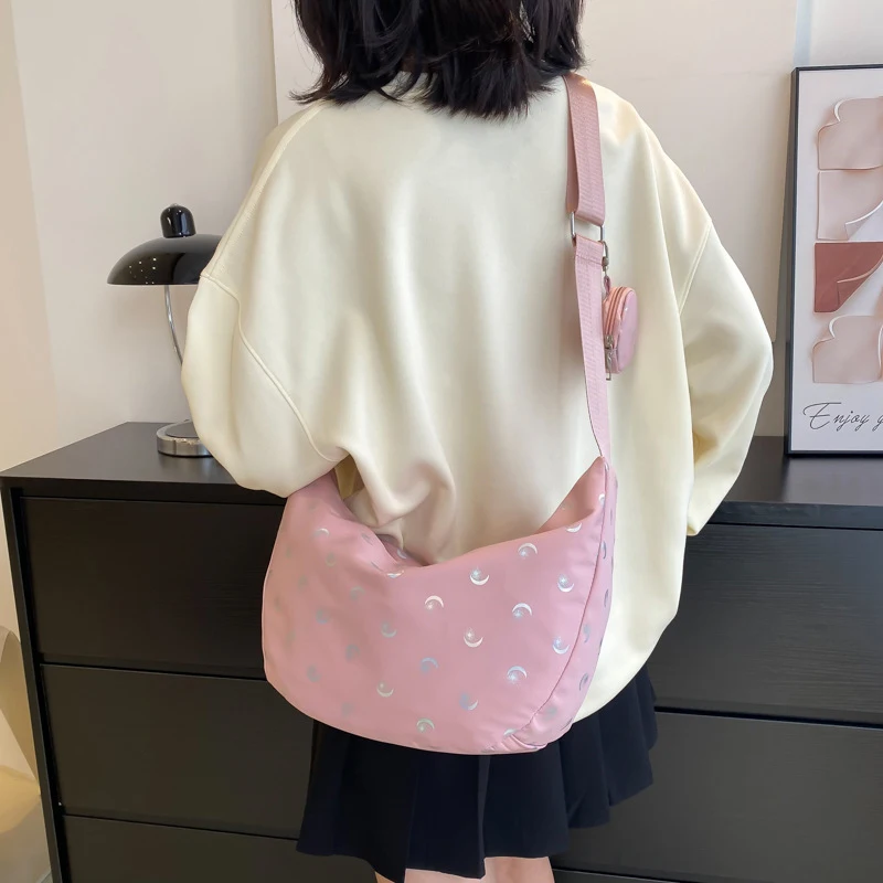 2022 Bags Women's Autumn and Winter New Trends Small Shoulder Bags Fashionable High Quality Messenger Dumpling Bags Personality