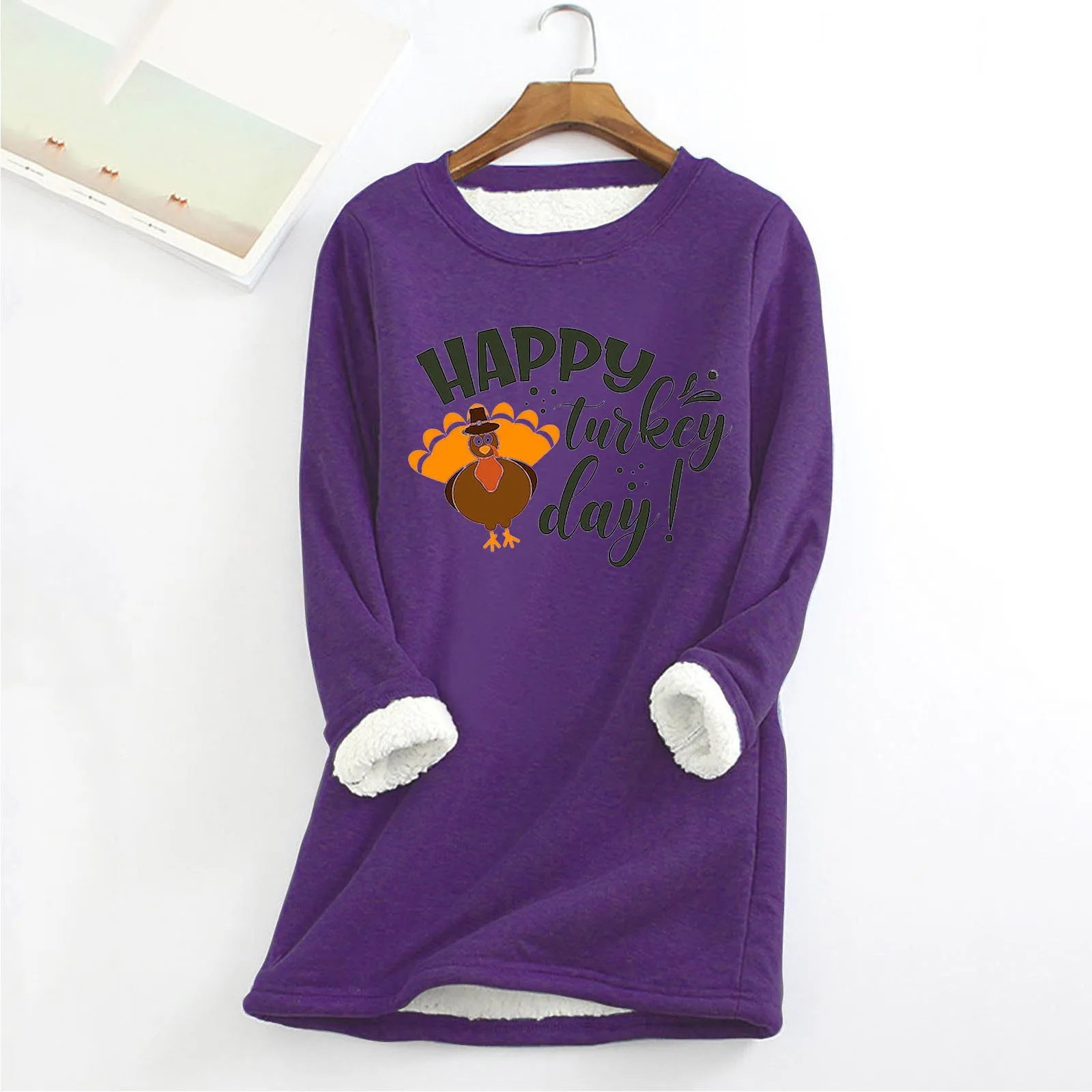 

2023 Christmas Sweatshirt Pullover Women Casual Thanksgiving Print Shirt Thick Fleece Sweatshirt Winter New Year Clothes Hooded