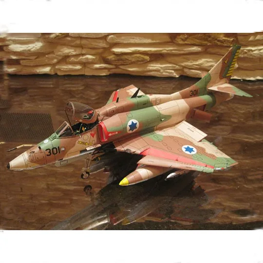 

1:32 U.S. A-4 Skyhawk attack aircraft Animal Sculpture Papercraft bedroom Living Room handmade DIY Geometric origami model