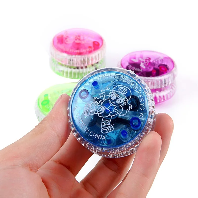 СВЕТОДИОДНЫЙ мигающий Yoyo классические детские игрушки вращающийся пластиковый