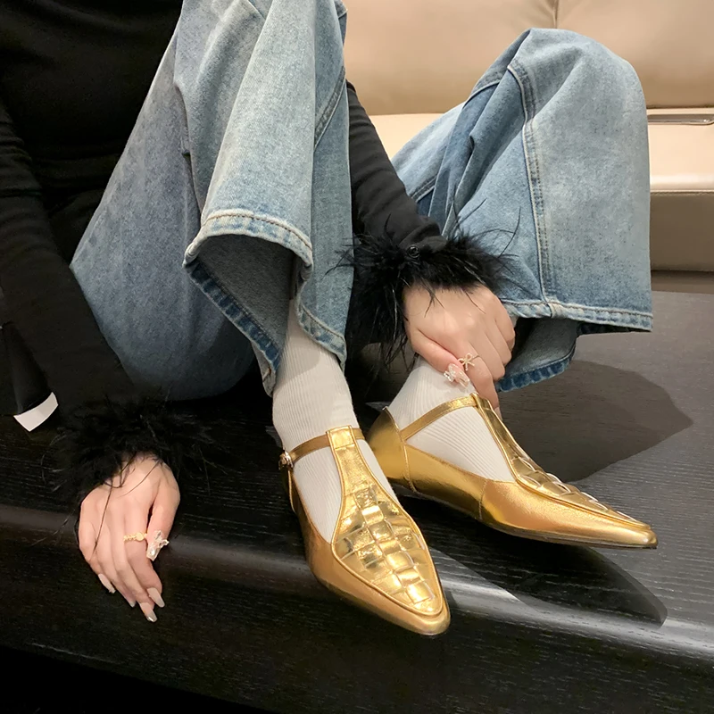 Spring and Autumn Golden Women's Shoes Lacquer Leather Pointed Cowhide Knitted Thin Strap Buckle Low Heel Women's Shoes