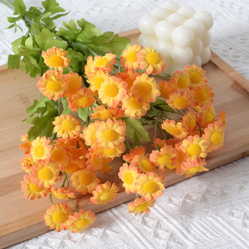 

1 Bunch 30 Heads Daisy Artificial Flowers Silk Bouquet Vase Home Garden Decor Fake Sunflower Chamomile Flower Wedding Decoration