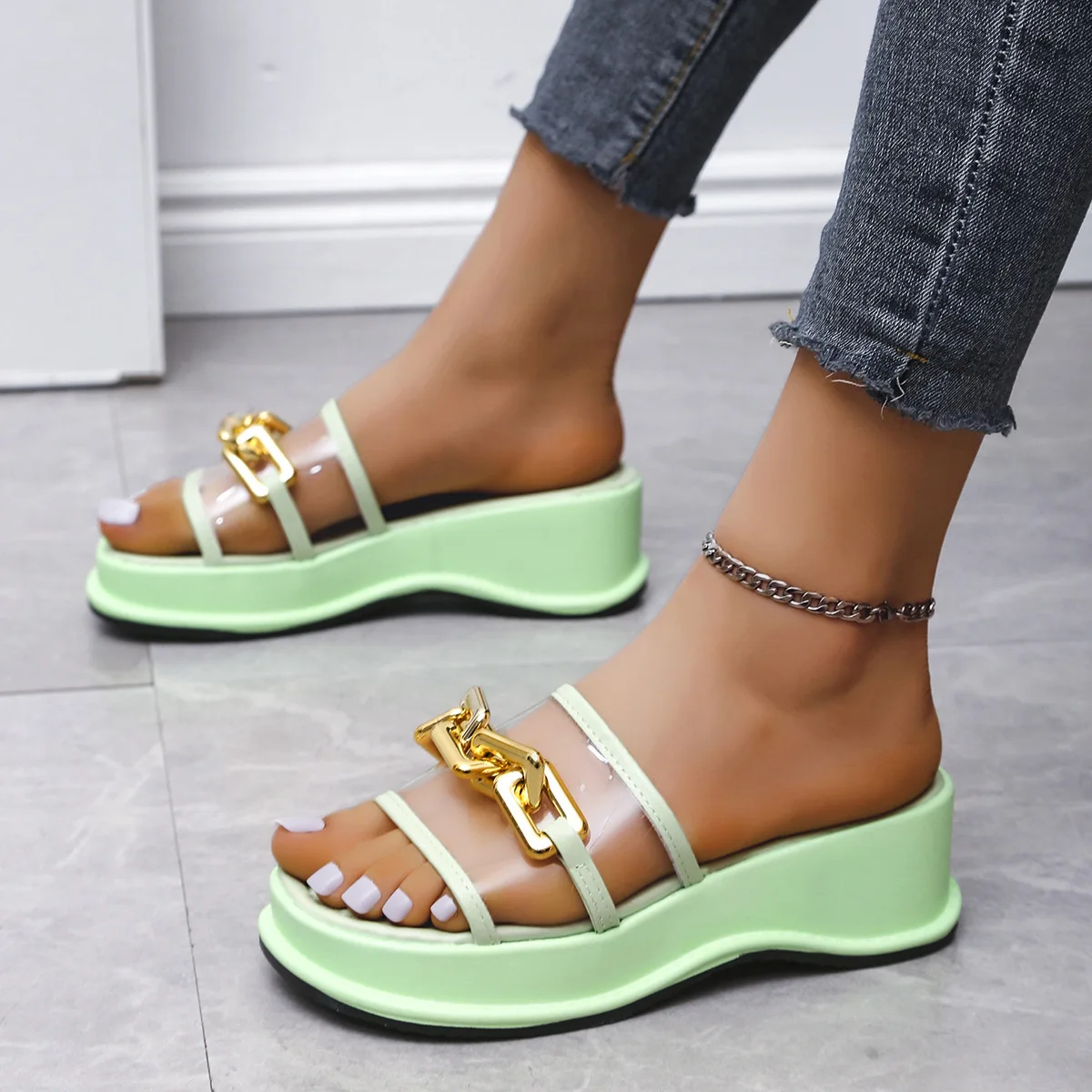 

Новинка 2022, женские сандалии на платформе, женская летняя обувь на цепочке, сандалии, тапочки для дома и улицы, пляжная обувь, большой размер