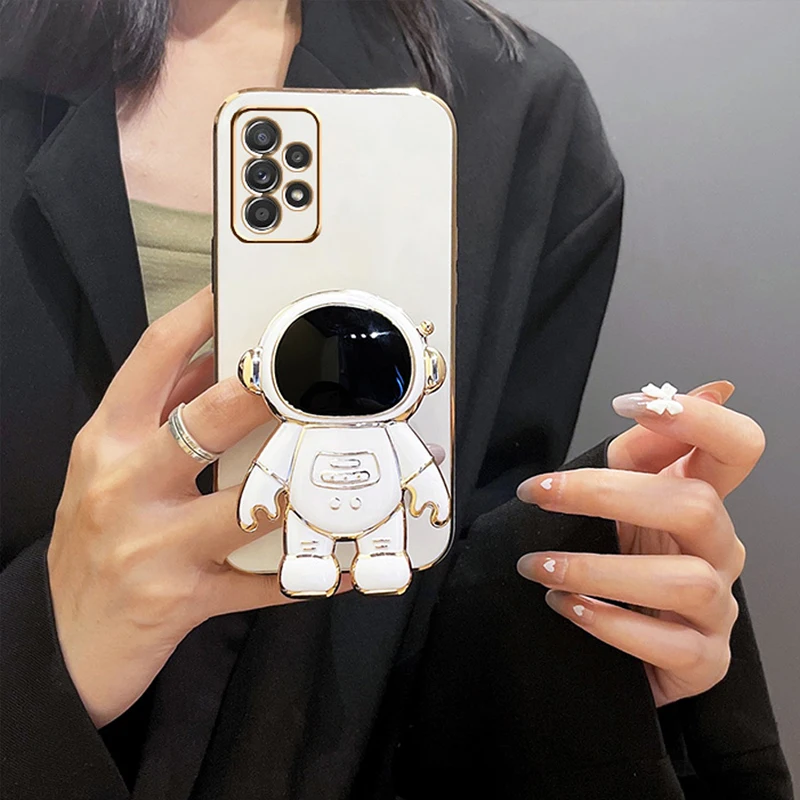 

A53 a 53 5g Case Luxury Plating 6D Astronaut Folding Stand Holder Cover For Samsung Galaxy A53 A52 S a12 A72 A22 A32 4G A82