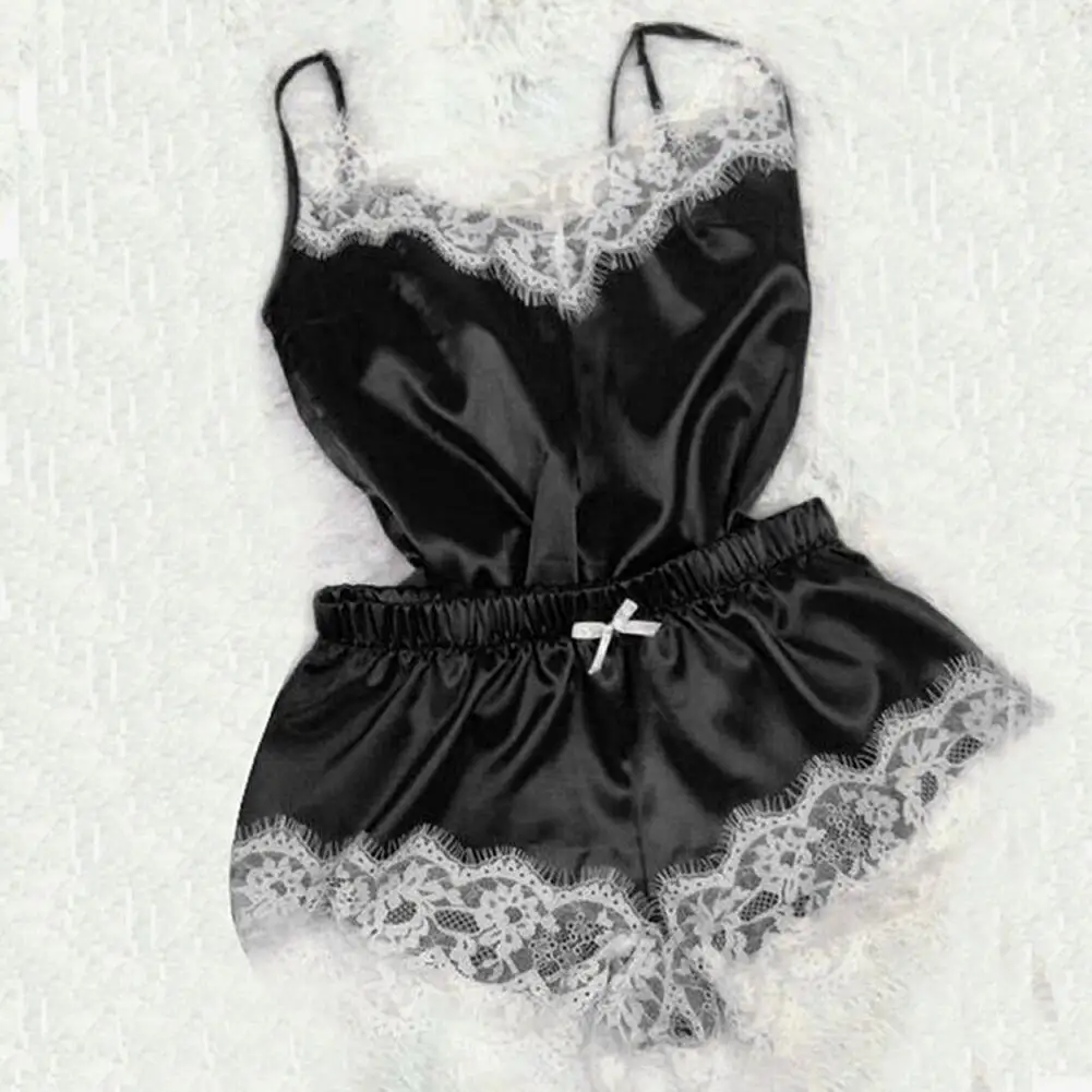 

Simple Nightdress Set Spaghetti Strap Two Piece Sleepwear Set Sling Vest Elastic Waist Shorts Set