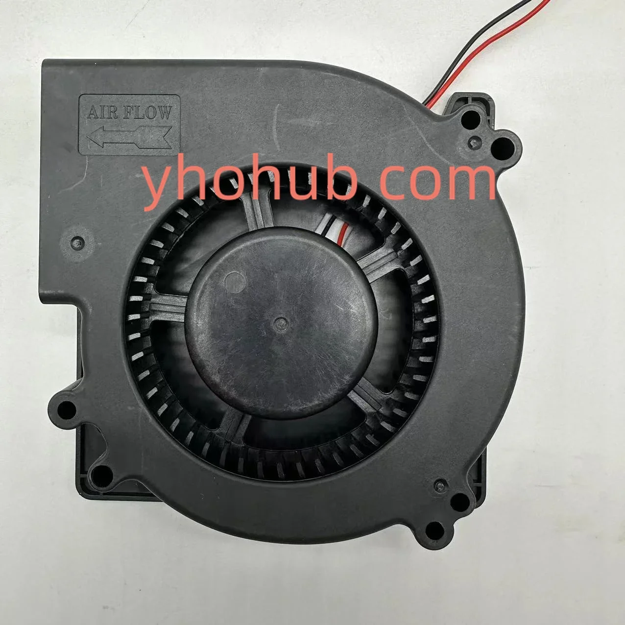 Корпусной вентилятор Emacro BFC1212B 12В