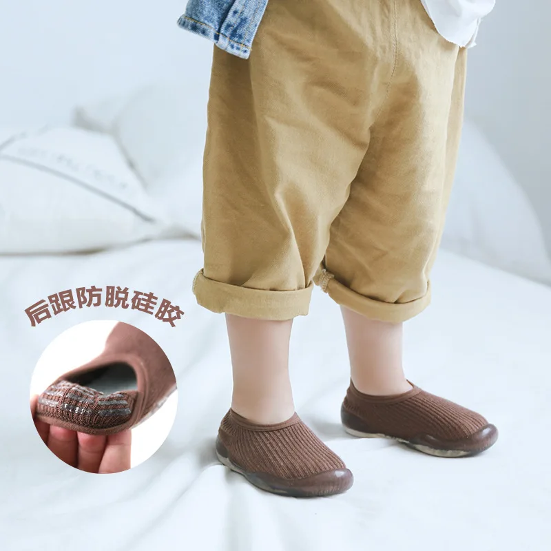 

Детская обувь, носки, нескользящая обувь для прогулок с мягкой подошвой из чесаного хлопка и силикона с закрытым носком, детские носки, обувь
