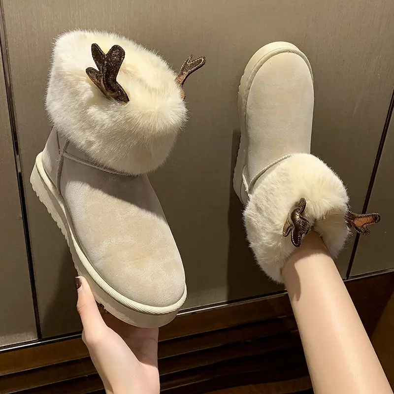 

2022 Women's Short Boots Soft Plush Snow BootsWinter New High-quality Thick-soled Warm Women's Boots Outdoor Non-slip Boots