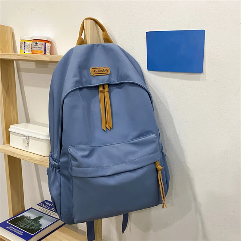 Рисунок 5 - Вместительный рюкзак на плечо для девочек-подростков