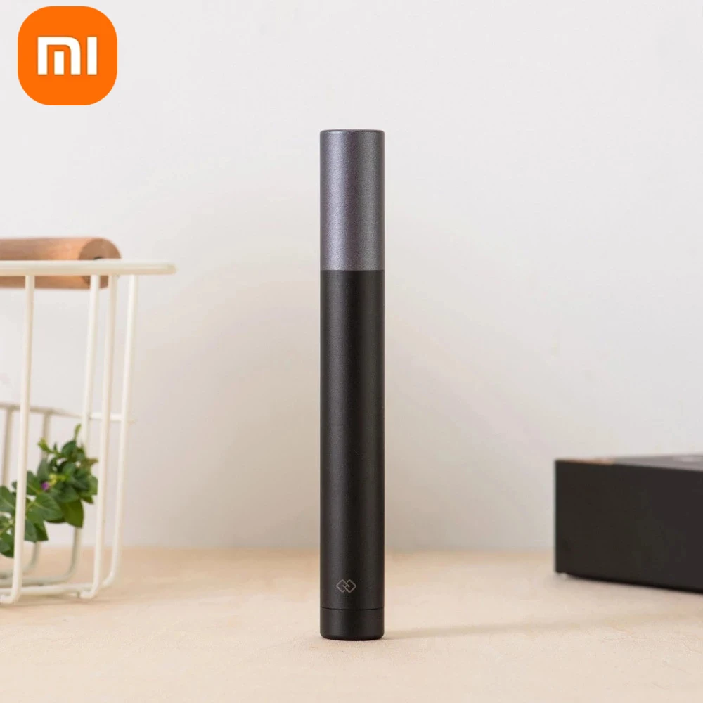 

Xiaomi Xiaomi Mijia Электрический мини-триммер для волос в носу HN1 портативная Бритва для ушей и носа машинка для стрижки волос водонепроницаемый Бе...