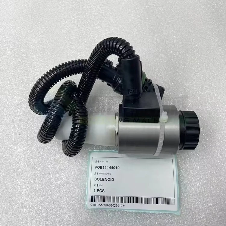 Фото Датчик скорости коленчатого вала EC210B EC240B EC290B EC360 20450707 VOE20450707 VOE 20450707 №2