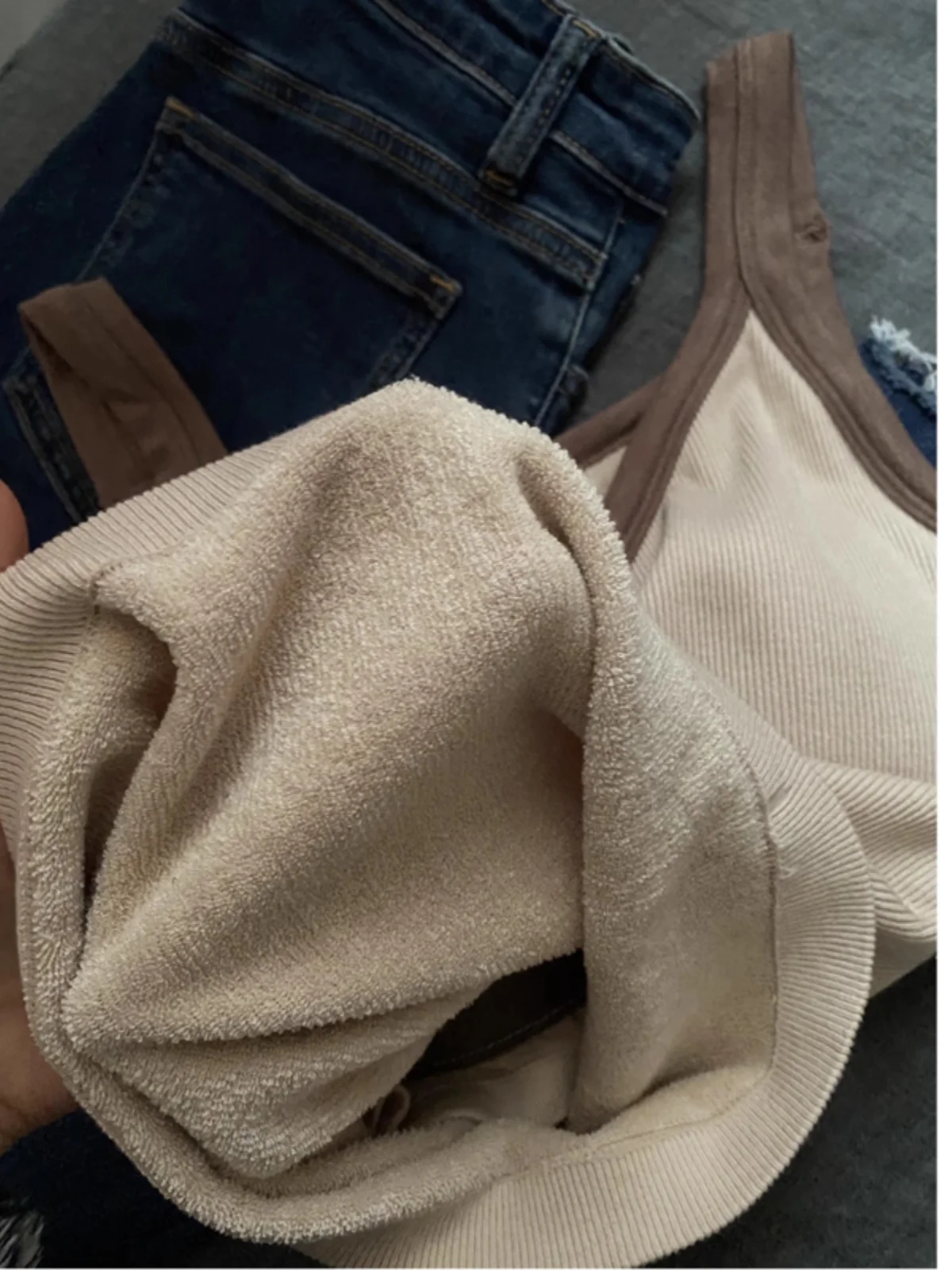 Весенне-осенняя новая корейская серия внутренняя одежда с v-образным вырезом