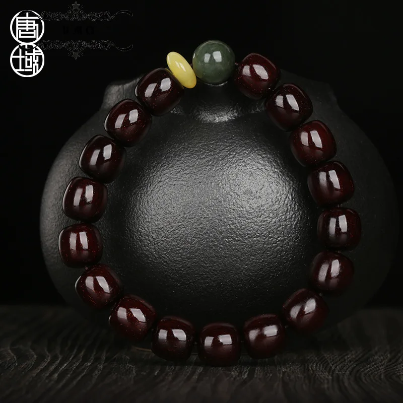 

Red Sandalwood Zt-2021-0010 M10g15