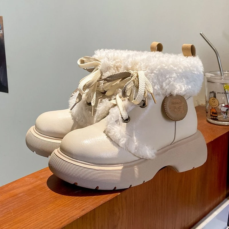 

Snow Boots for Women in Winter 2023 New College Style Small Leather Shoes with Plush Insulation and Cute Round Toe Cotton Shoes
