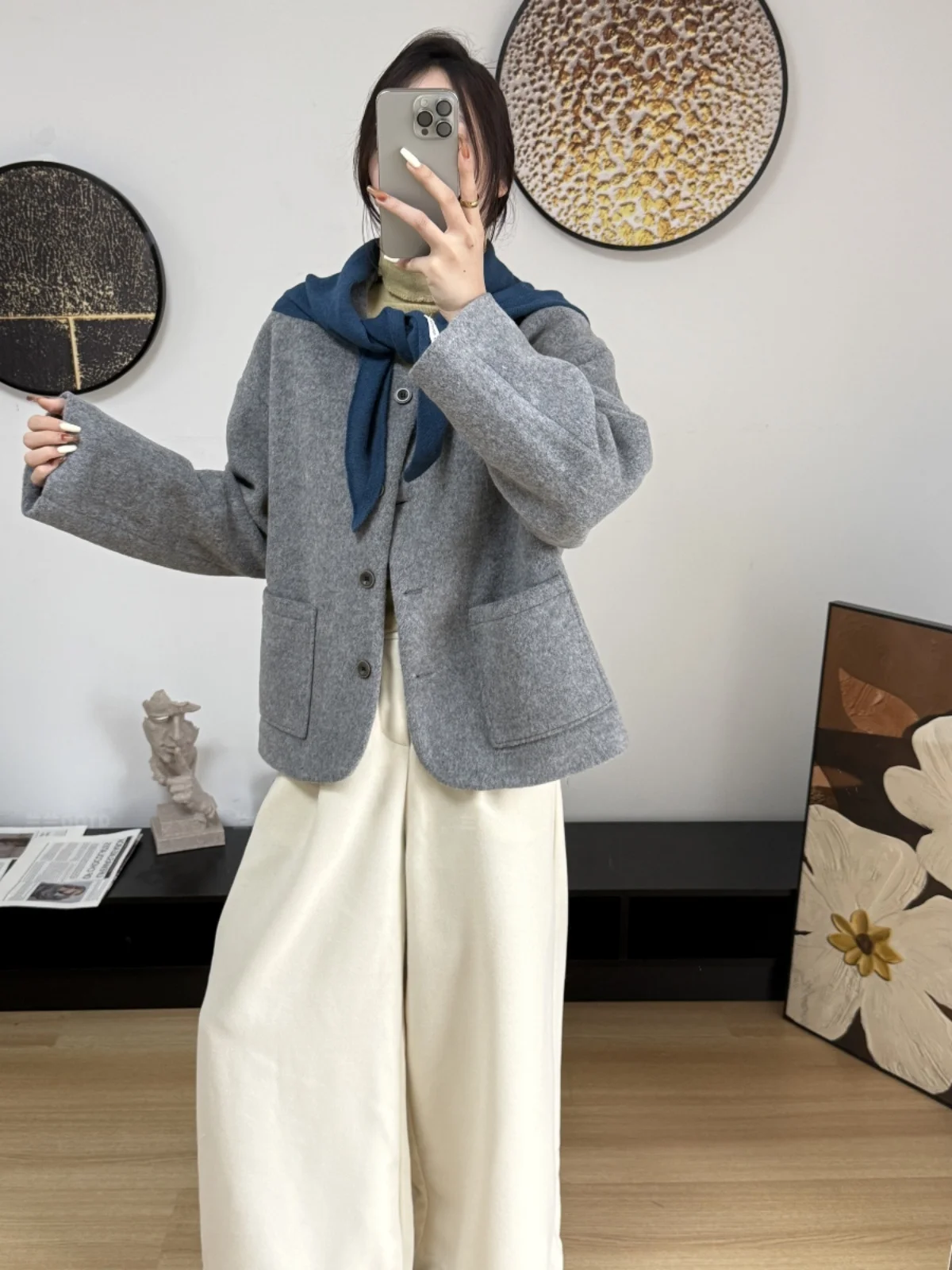 Осень и зима Новый пуховик с синей шалью 90 Белая подкладка на утином пуху