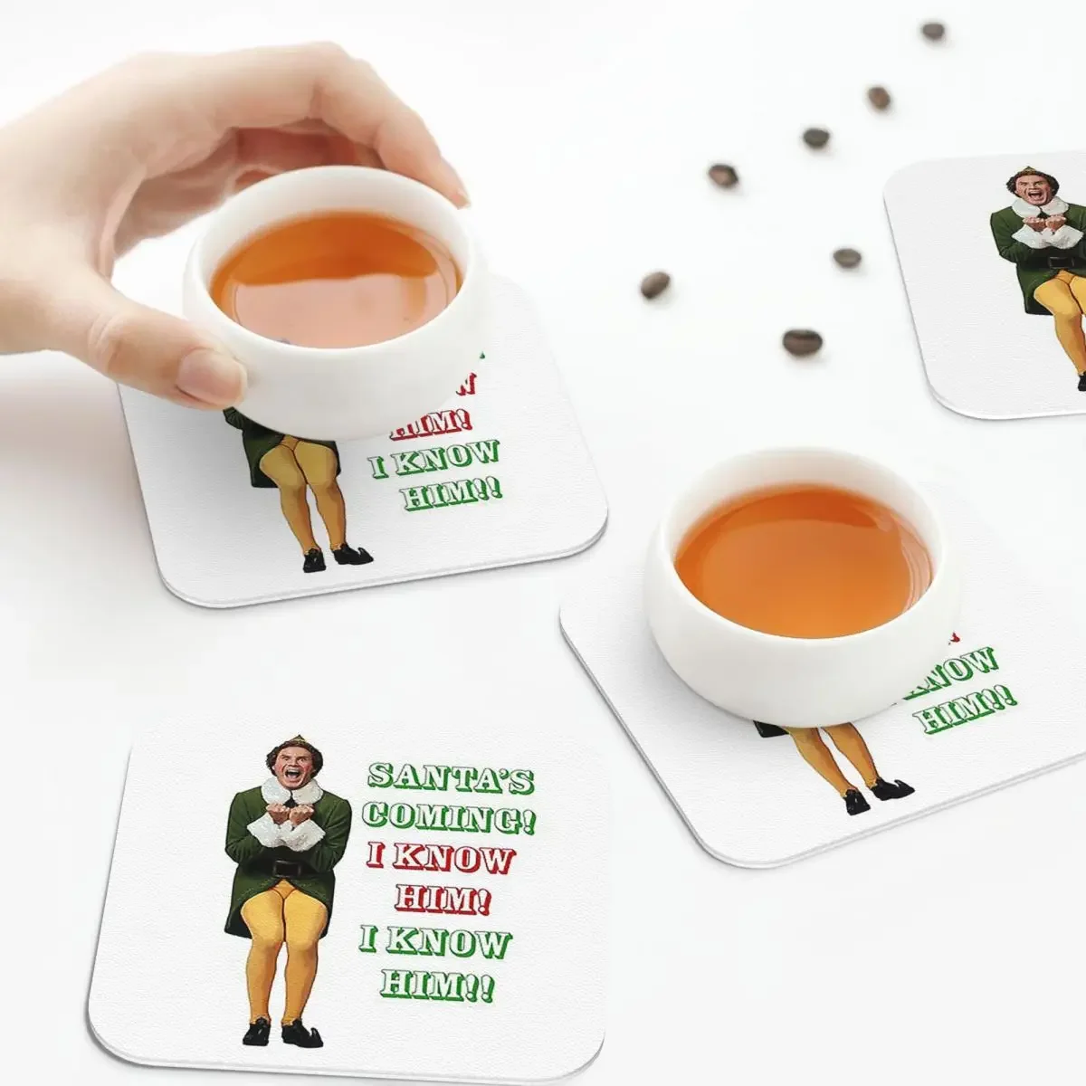 Идет Санта! Я его знаю! Подставки для кухни с изображением эльфа из фильма Buddywill