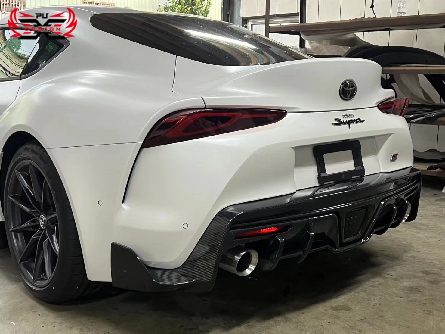 Оптовая продажа для Supra A90 A91 Mk5 Toms Style из углеродного волокна задний диффузор