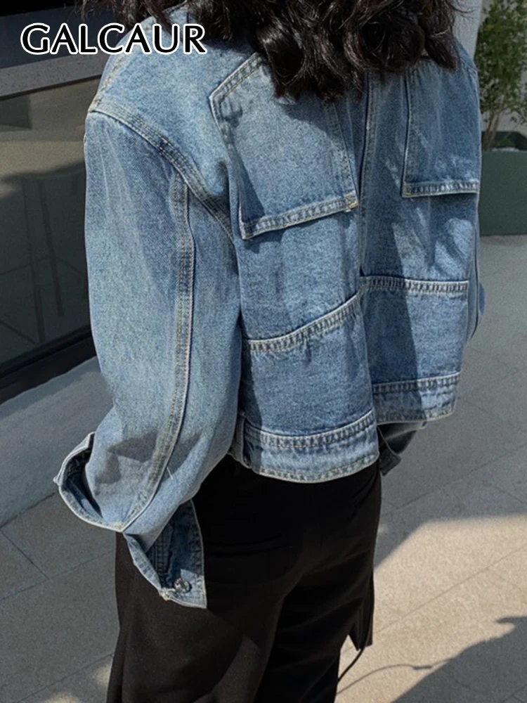 

Свободное джинсовое пальто GALCAUR для женщин, повседневные пальто в стиле пэчворк с отложным воротником и длинным рукавом, женская осенняя од...