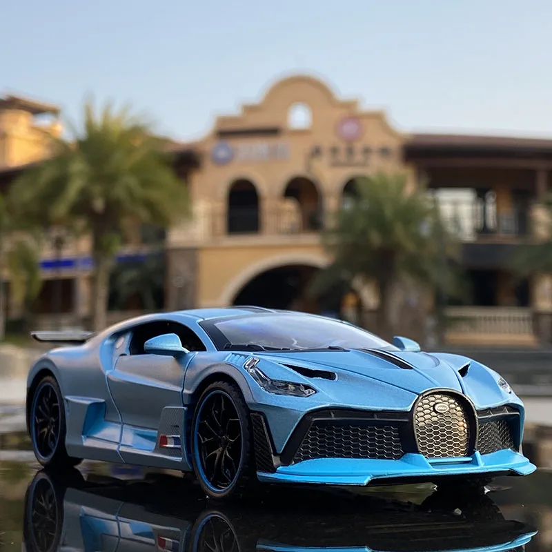 

Alloy Car 1/32 Model Diecasts Simulation Vehicles Sport Car with Sound and Light Cool Decoration Toys For Children's Gifts Boys