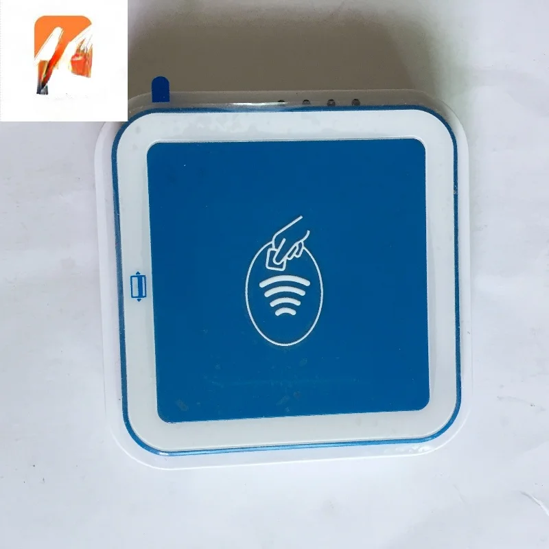 

Все в 1 смарт-устройство считывания кредитных карт с сертификатами PCI EMV
