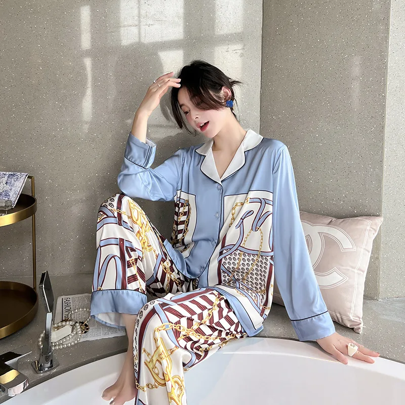 2022 autumn new ice silk pajamas women's net red popular long-sleeved thin high-end silk home clothes spring