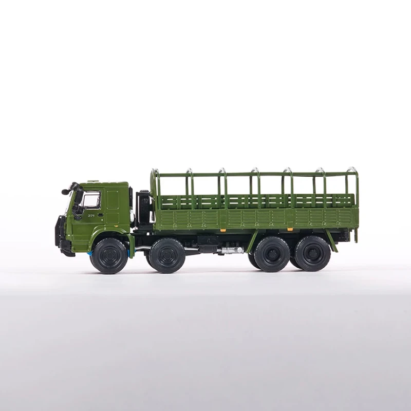 Литый под давлением грузовик Haowo масштаб 1:64 модель армейского зеленого