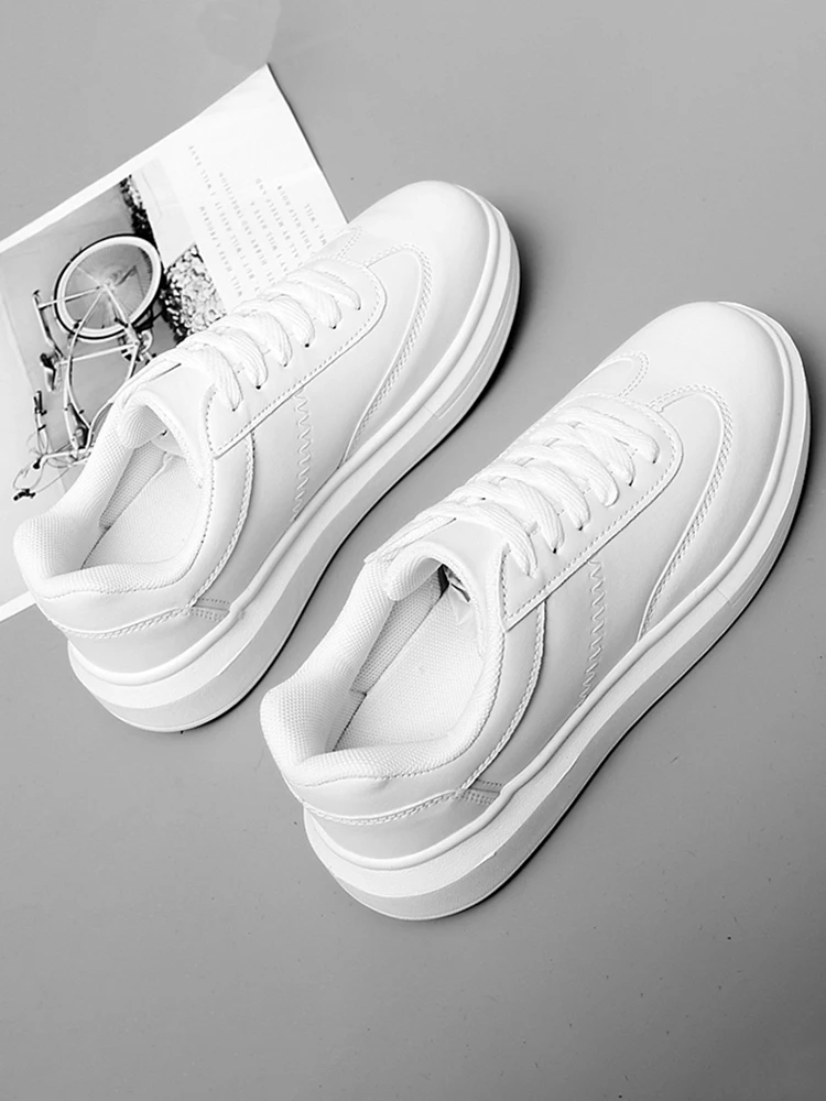 

PU Leather Soft Sneaker Zapatillas Mujer Men's Running Shoes Comfortable Outside Walking Women's Sports Shoes Tenis Masculino