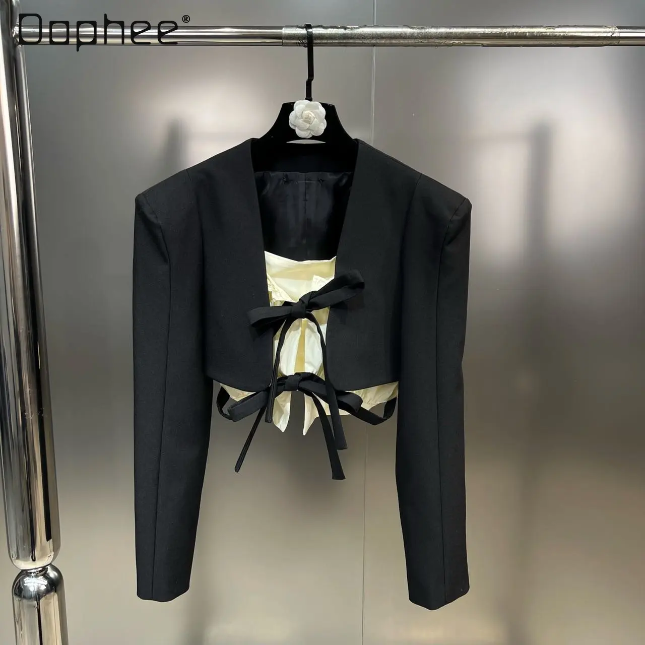 

Spring V-neck Long Sleeve Contrast Color Lace-up Ribbon Bow Short Suit for Women New Fashion Black Suit Jackets for Ladies