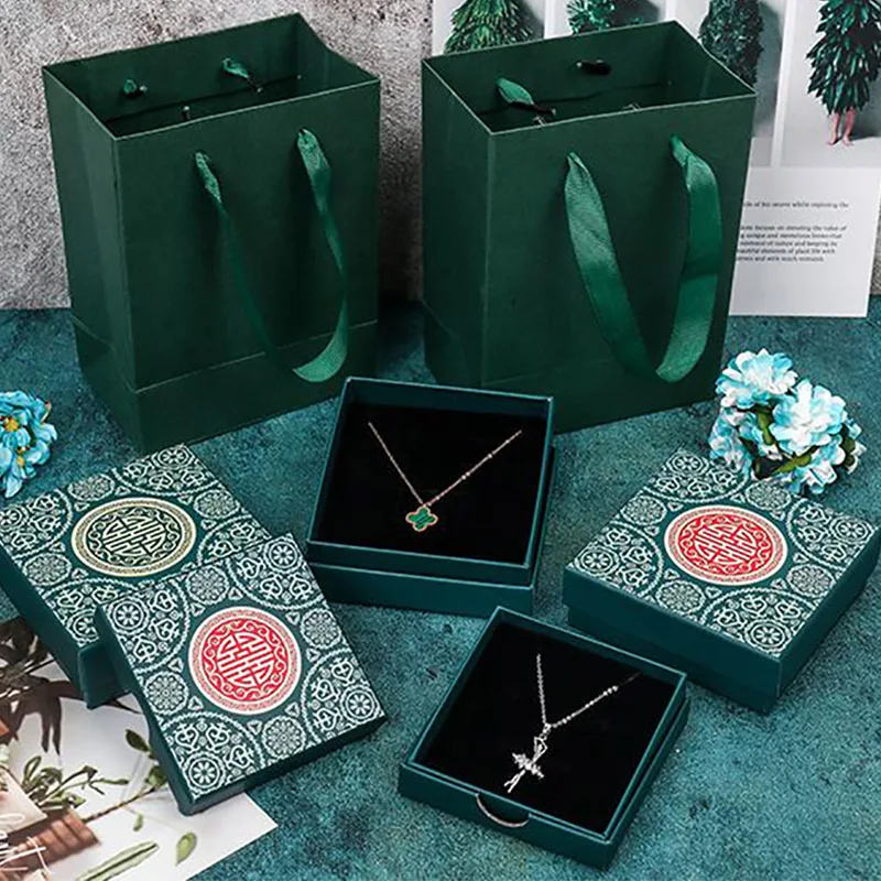 Chinese Style Necklace Paper Box Thickness 1.6cm 7.8X7.8X1.6CM Green Pendant Packaging Wedding Christmas Day Birthday 50pcs/lot