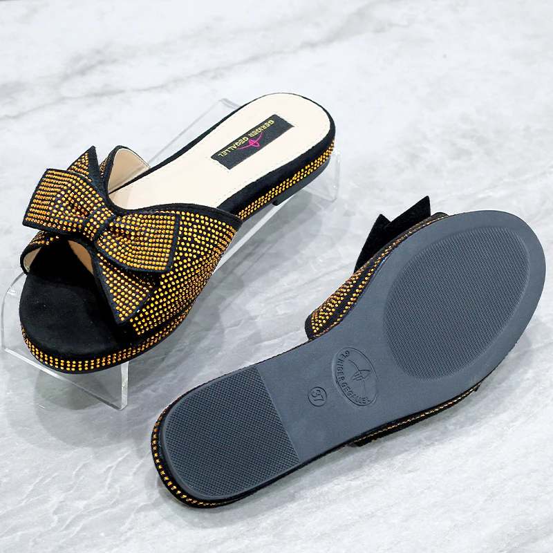 2023 Trendy Colorful Slides for Women New Classic Design Sandals Italian Style Lady Shoes Low Heel Summer Mules Comfy Sandals