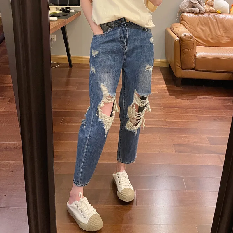 

Женские прямые свободные джинсовые брюки с завышенной талией и дырками