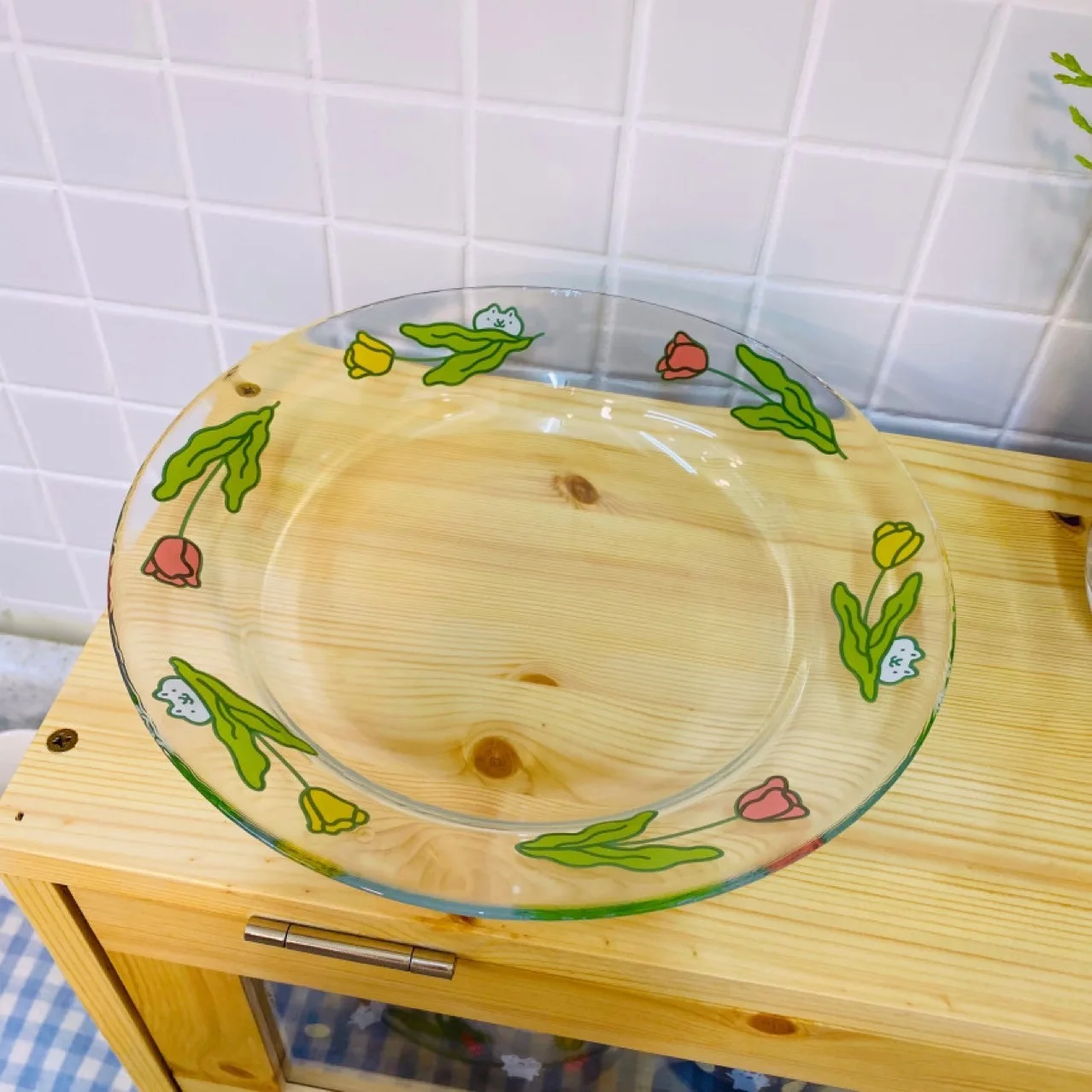 Стеклянная тарелка тюльпан в корейском ретро-стиле десертная для