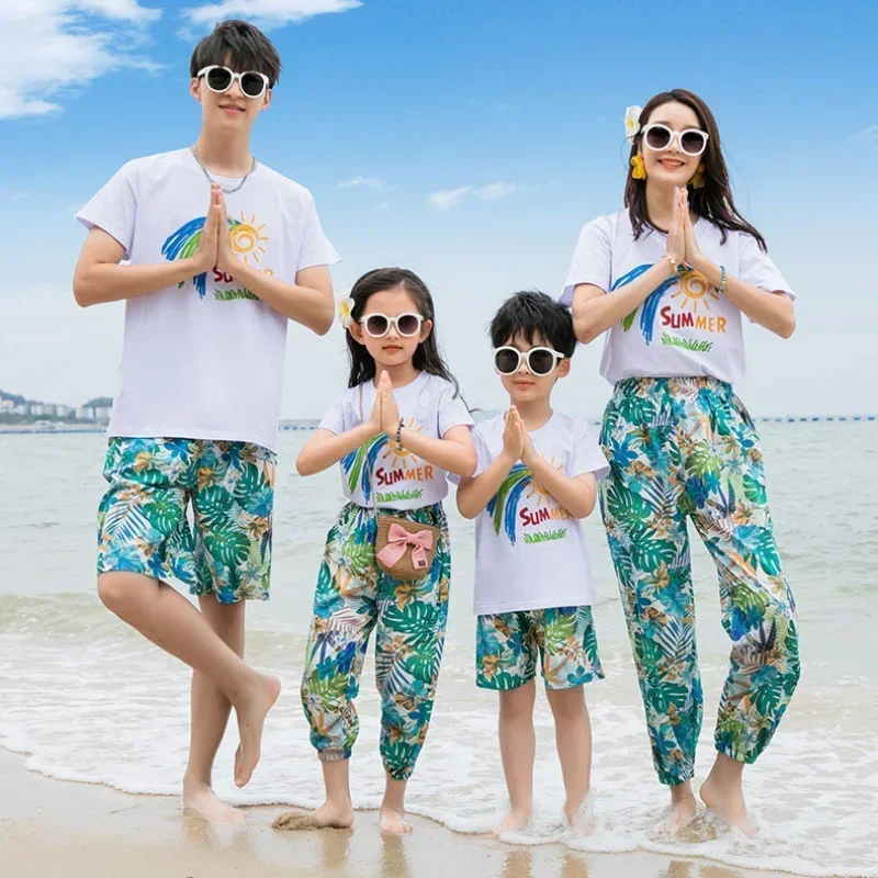 Комплект одежды ICJAEHAO для семьи из полиэстера