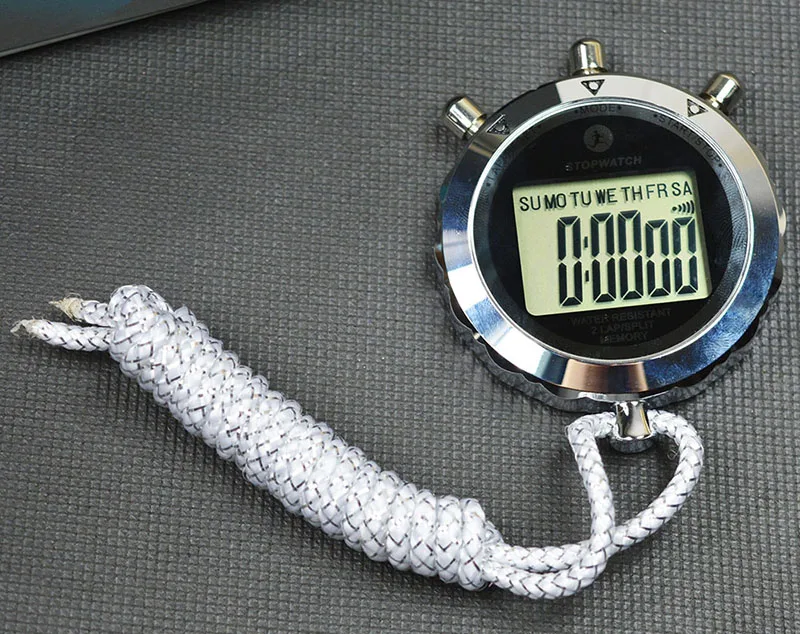 Профессиональный портативный хронограф для занятий спортом и бегом