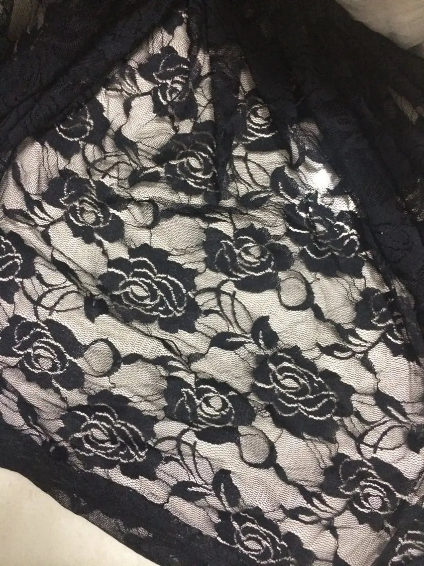 Эластичная кружевная ткань черного цвета длина 150 см ширина X 1 метр эластичная