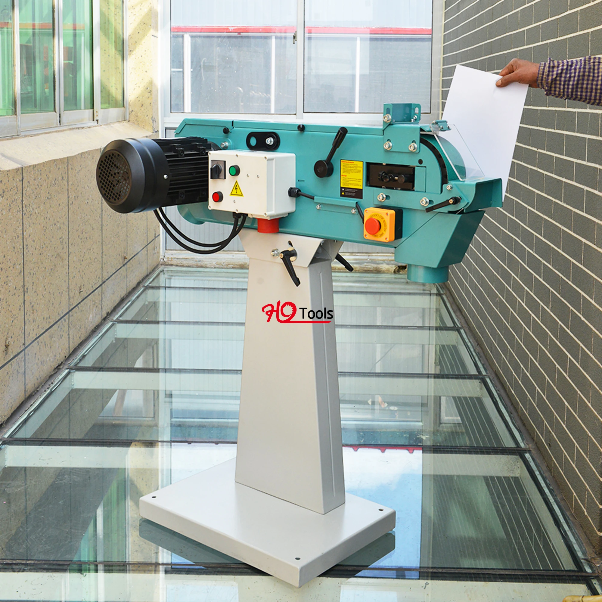 Вертикальный шлифовальный станок HYstrong с ленточным диском 150 мм мощностью 3 кВт