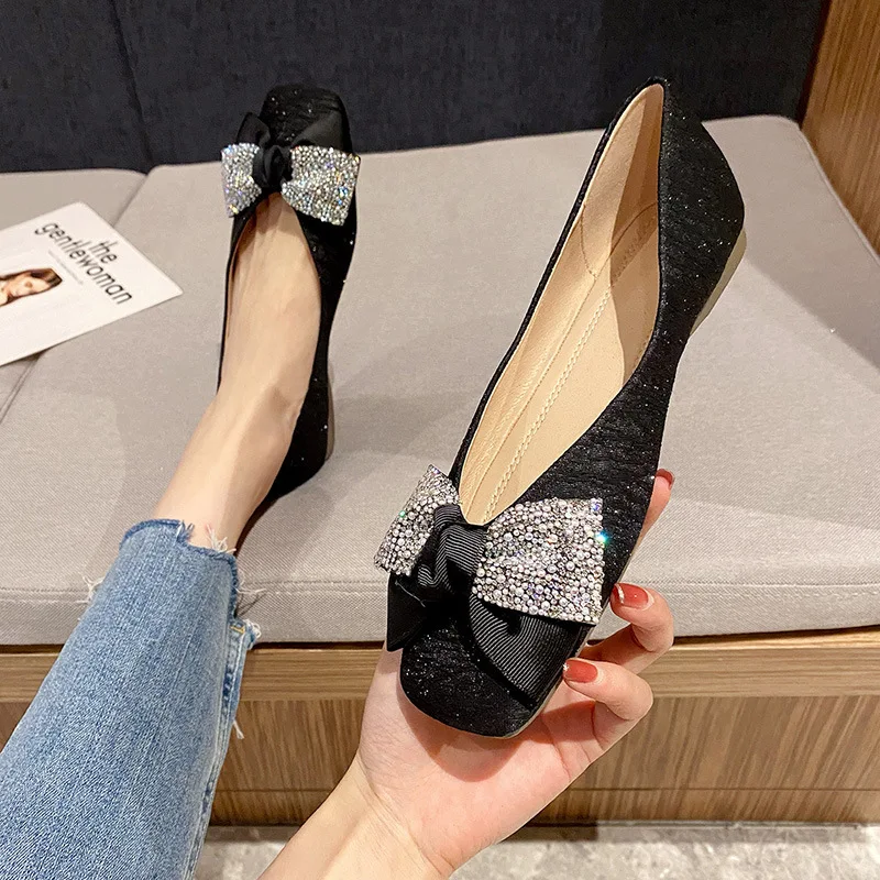 

Luxury String Bead Bow-knot Flats Woman Ballerina Slip on Shallow Loafers Sneakers Women Shoes Crystal Pearl Moccasins Femme2022