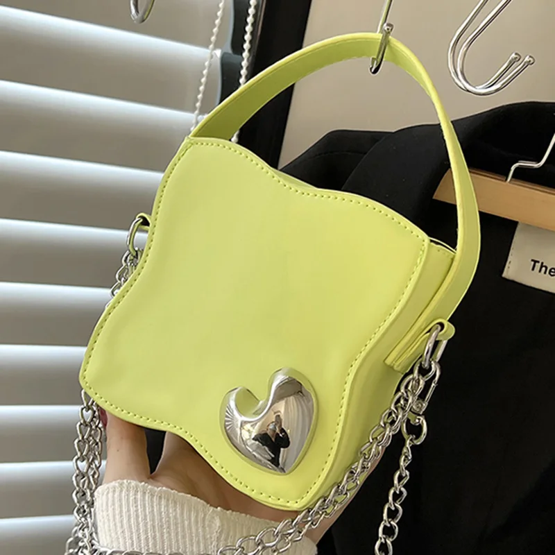 

Luxury Brand Women Silver Plaid Flap Bags Small Handbag 2022 Summer New Female PU Leather Chain Shoulder Bags Totes Prom Clutch