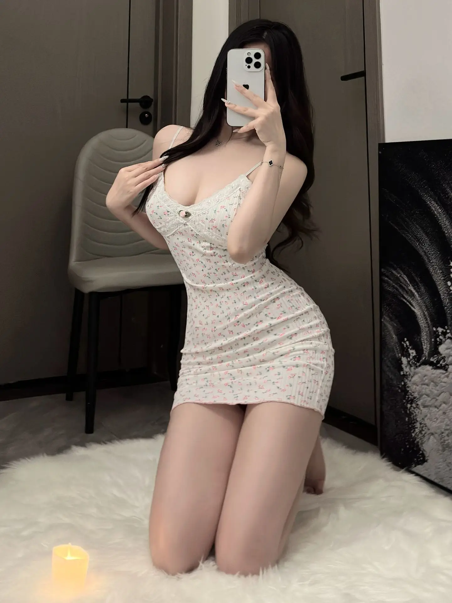 Модный стиль цветочный узор кружевные края платья-бретельки мягкая девушка