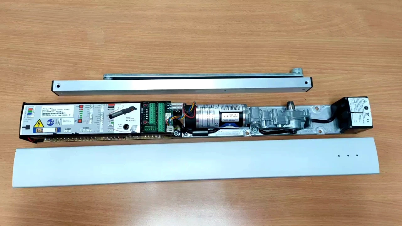Блок управления распашными воротами v2 elettronica. Привод панель управления. Привод панель управления. Привод панель управления. Beninca привод распашных ворот 24в.