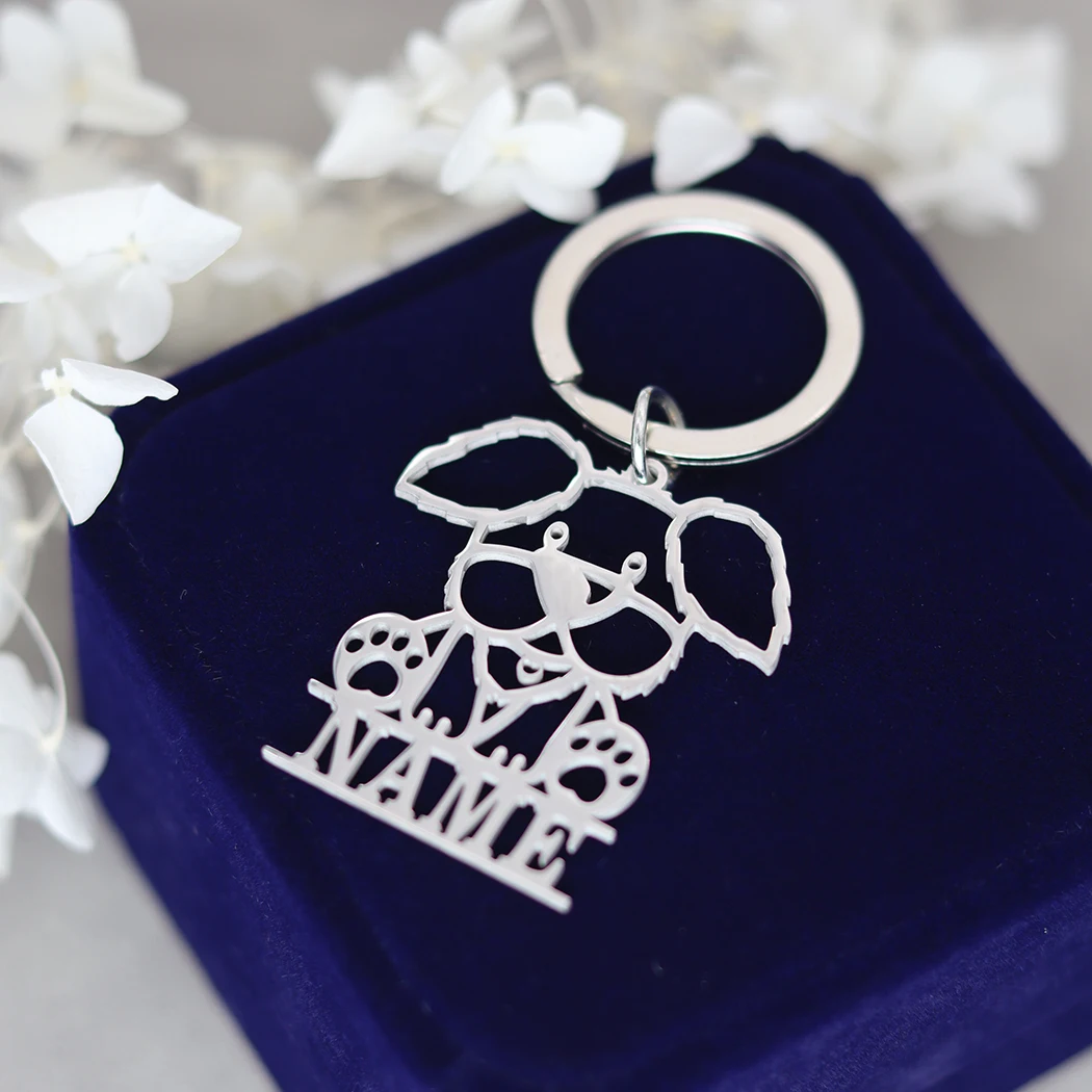 QIMING индивидуальное имя письмо мультфильм брелок для женщин мужчин