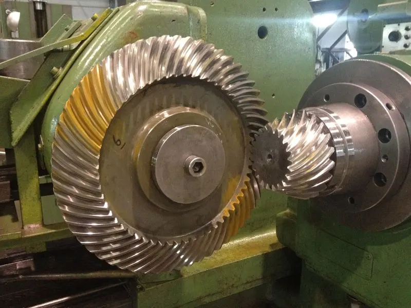 Большие кованые стальные спиральные конические зубья OEM